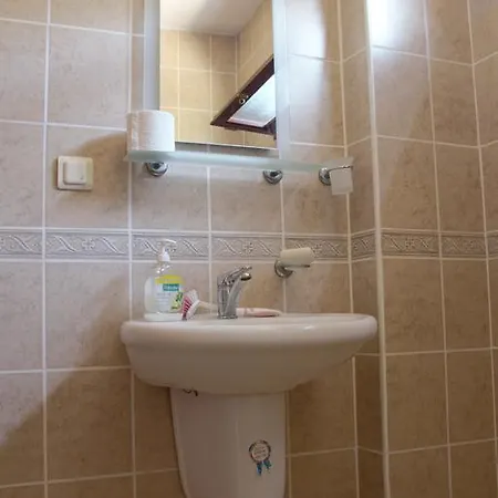 Avlana House *